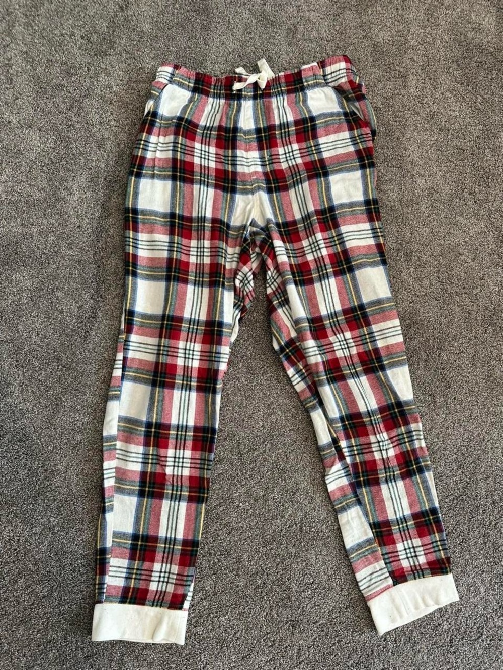 Old Navy Red White and Black Plaid Jogger Pants